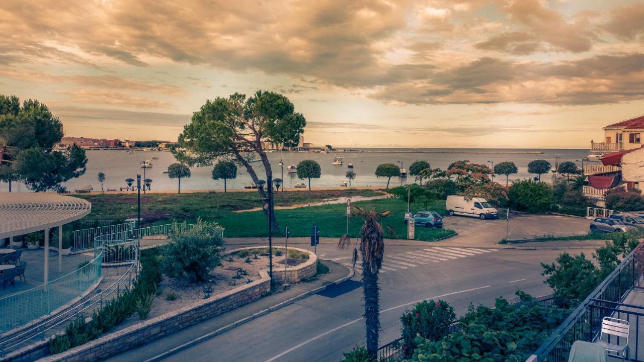 Villa Umag Seafront 외부 사진
